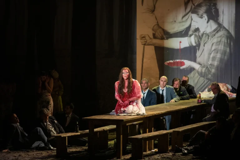 Bologna, Teatro Comunale Nouveau - Lucia di Lammermoor - ph Andrea Ranzi - recensione di Opera Mundus