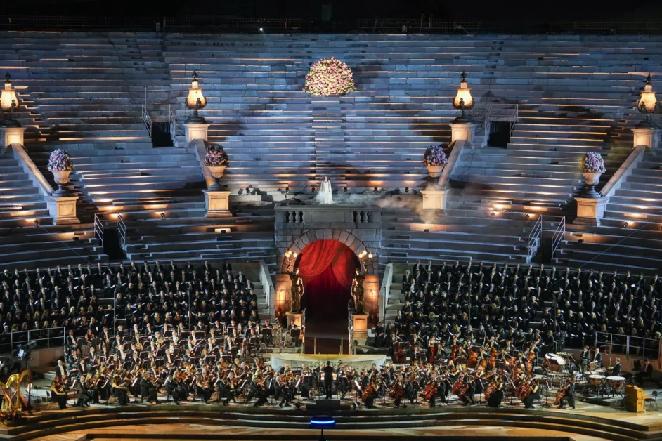 Arena di Verona La Grande Opera Italiana Credit Ennevi 2