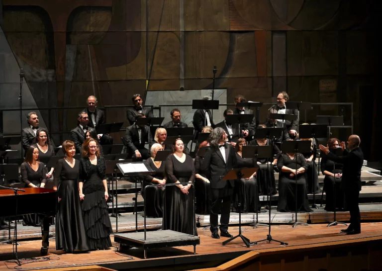 Genova, Teatro Carlo Felice Requiem Tedesco (Ein deutsches Requiem) - Ph Marcello Orselli - recensione di Opera Mundus